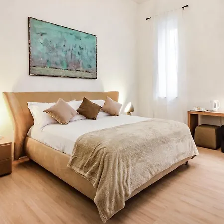 Kepos And Bed & Breakfast *