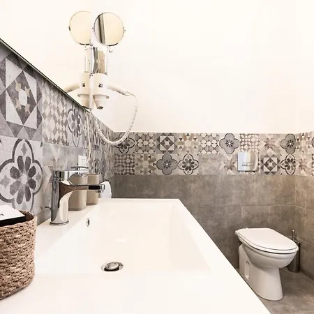 Kepos And パレルモ