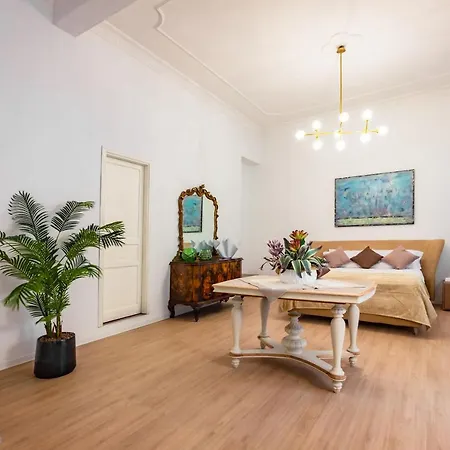 Kepos And ベッド・アンド・ブレックファスト